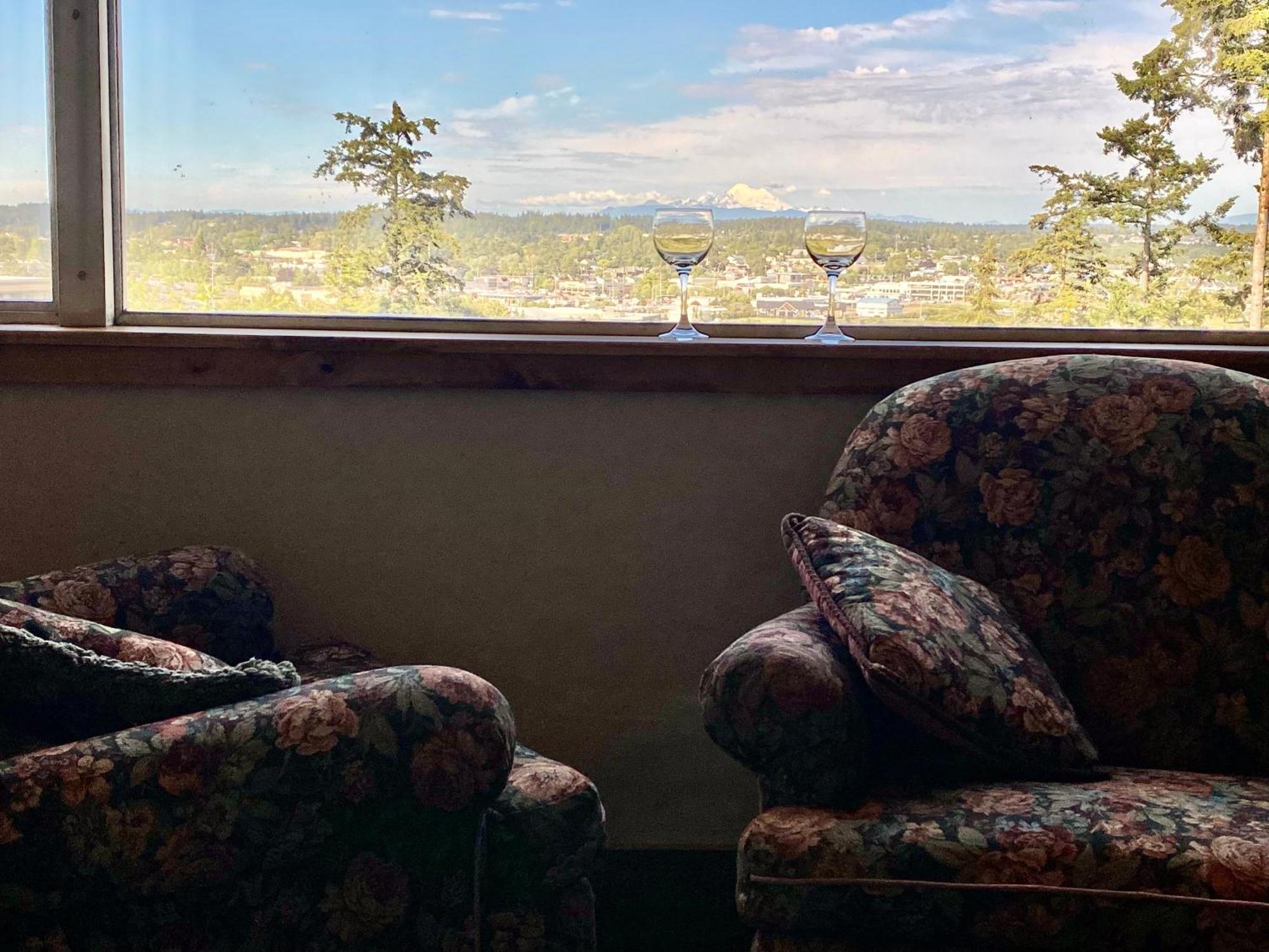 Cabin - Hot Tub - Fire Pit - View - Getaway! Oak Harbor Esterno foto